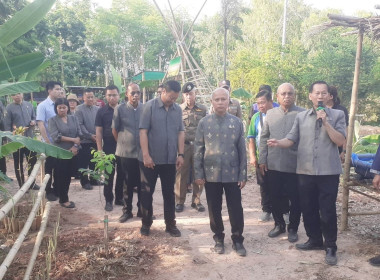 เข้าร่วมพิธีเปิดศูนย์การเรียนรู้ปรัชญาเศรษฐกิจพอเพียงเพื่อลดรายจ่ายเพิ่มรายได้และขยายโอกาสให้กับประชาชนในระดับอำเภอ ... พารามิเตอร์รูปภาพ 2
