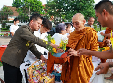 ร่วมกิจกรรม “ศุกร์เปี่ยมสุข วิถีธรรม วิถีหนองบัวลำภู” ... พารามิเตอร์รูปภาพ 5