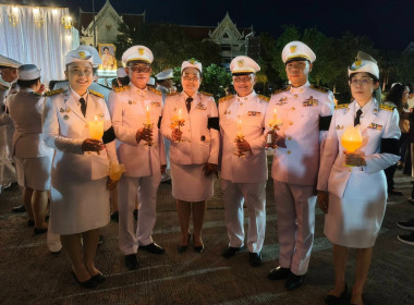 ร่วมพิธีถวายเครื่องราชสักการะและวางพานพุ่ม ... พารามิเตอร์รูปภาพ 2