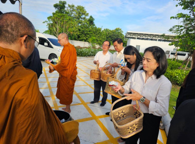 ร่วมงานสมโภช รูปหล่อหลวงปู่ขาว อนาลโย พารามิเตอร์รูปภาพ 1