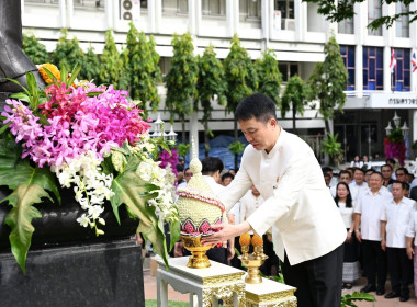 พิธีสักการะสิ่งศักดิ์สิทธิ์ประจำกรมส่งเสริมสหกรณ์และทำบุญถวายภัตตาหารแด่พระภิกษุสงฆ์ เนื่องในวันคล้ายวันสถาปนากรมส่งเสริมสหกรณ์ ครบรอบ 54 ปี ... พารามิเตอร์รูปภาพ 1