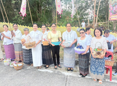 พิธีทำบุญตักบาตรเทโวโรหณะและสักการะพระพุทธชยันตี ... พารามิเตอร์รูปภาพ 7