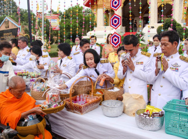 กิจกรรมเฉลิมพระเกียรติพระบาทสมเด็จพระเจ้าอยู่หัว ... พารามิเตอร์รูปภาพ 6