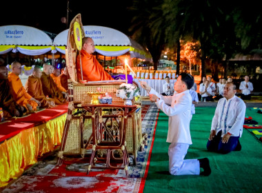 พิธีสวดมนต์ปฏิบัติธรรมและสวดเจริญพระพุทธมนต์วันสถาปนาจังหวัดหนองบัวลำภู ครบรอบ 30 ปี ... พารามิเตอร์รูปภาพ 2