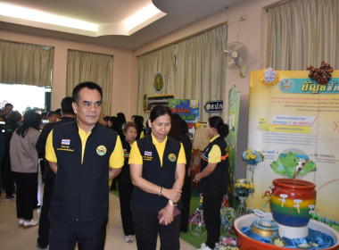 พิธีเปิดการอบรมหลักสูตรการส่งเสริมการใช้น้ำหมักชีวภาพปลาหมอคางดำ เพื่อฟื้นฟูสวนยางพาราที่เป็นโรคใบจุดกลมจากเชื้อ Colletotrichum siamense (ใบร่วงชนิดใหม่) ประจำปี 2568 ... พารามิเตอร์รูปภาพ 16
