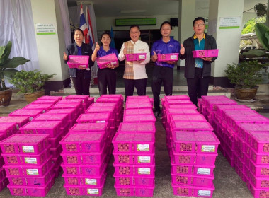 กระจายผลผลิตลำไยของเครือข่ายสหกรณ์ภาคเหนือซึ่งรวบรวมจากสมาชิกสหกรณ์และเกษตรกรในจังหวัดภาคเหนือ ตามนโยบายของกระทรวงเกษตรและสหกรณ์ ... พารามิเตอร์รูปภาพ 1