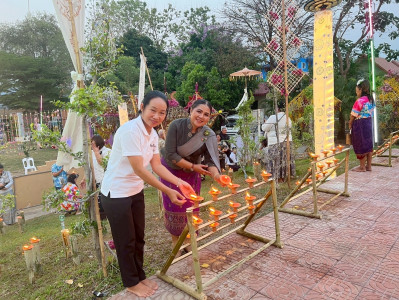 ร่วมพิธีถวายตัวเป็นลูกหลานพระบางคู่และจุดฝางประทีป พารามิเตอร์รูปภาพ 1