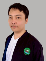 นายสุริยา  ชาดาวงษ์